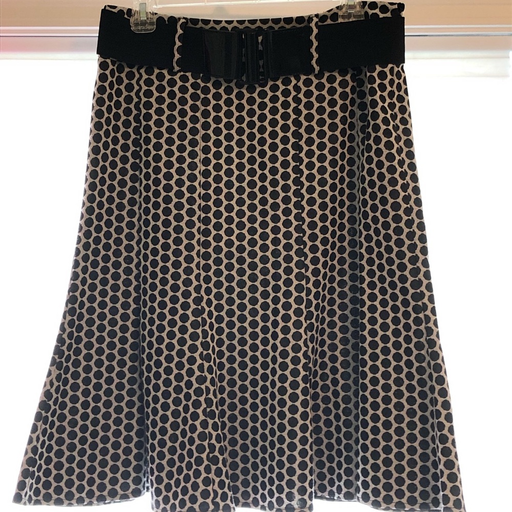 Black and white polka dots skirt, elastic belt